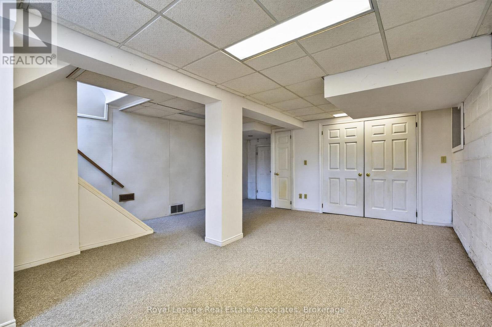 2079 Deyncourt Drive, Burlington, Ontario  L7R 1W2 - Photo 26 - W12975290