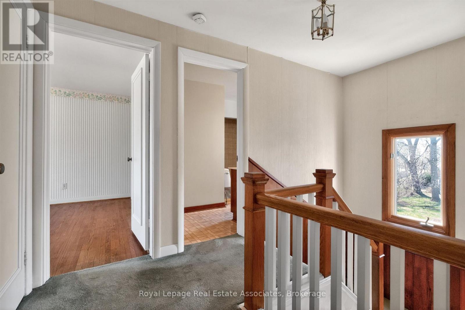 2079 Deyncourt Drive, Burlington, Ontario  L7R 1W2 - Photo 19 - W12975290