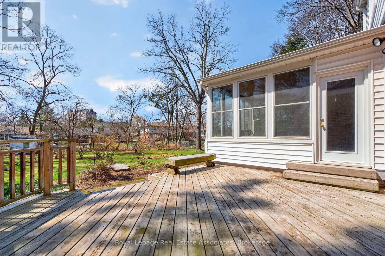 2079 Deyncourt Drive, Burlington, Ontario  L7R 1W2 - Photo 27 - W12975290