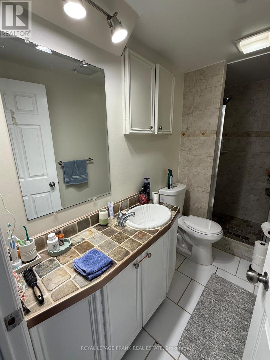 Bsmt - 226 Parlette Avenue, Toronto, Ontario  M1C 2S5 - Photo 9 - E12898770