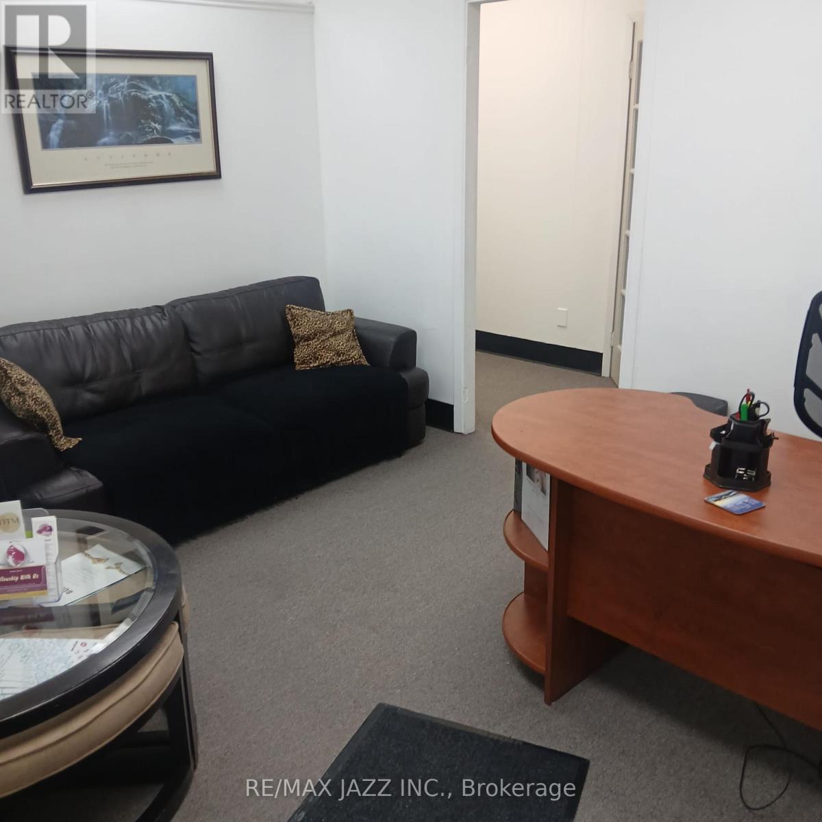 206b - 633 King Street E, Oshawa, Ontario  L1H 1G3 - Photo 3 - E12976110