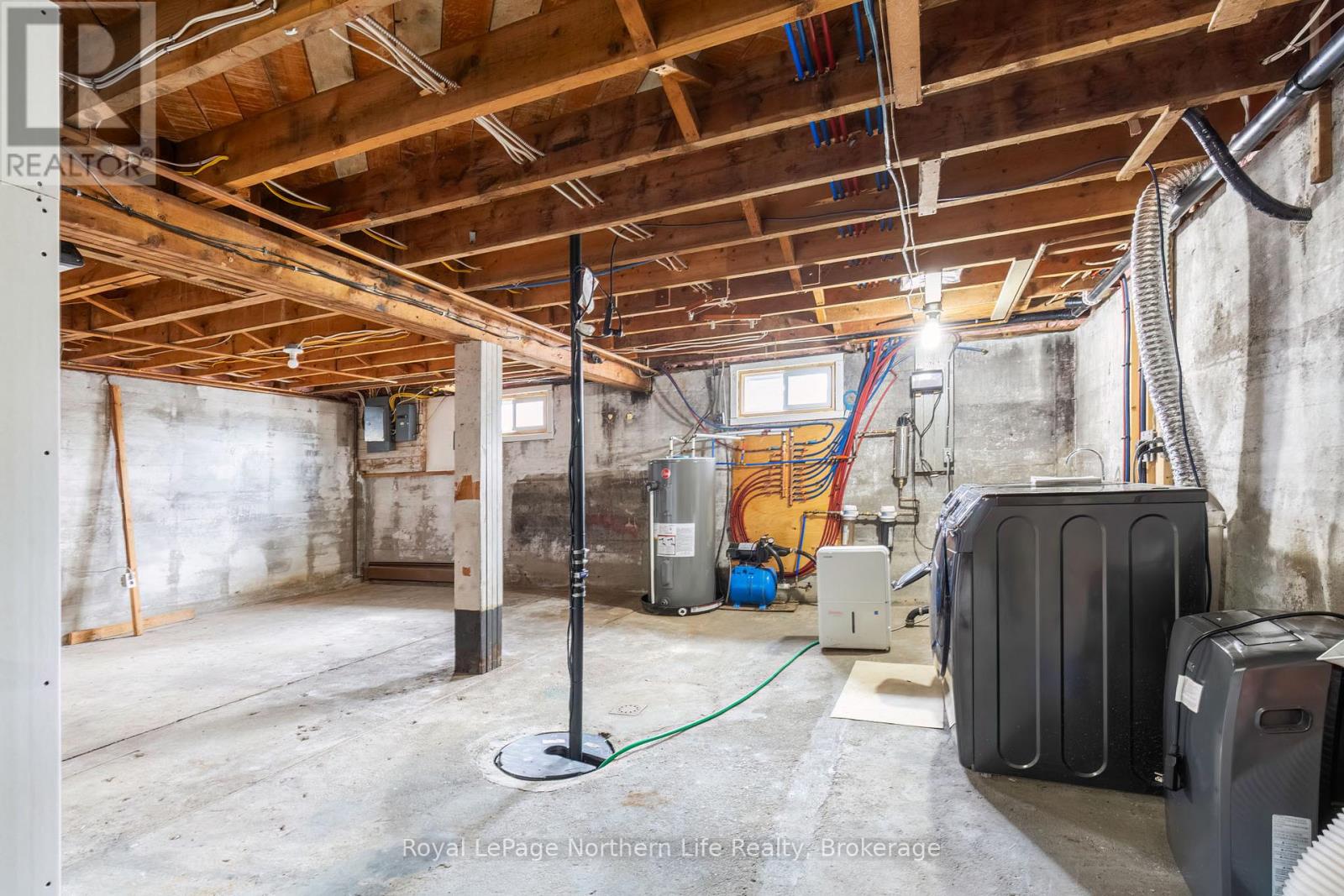 300 Yonge Street, Bonfield, Ontario  P0H 1E0 - Photo 16 - X12976140