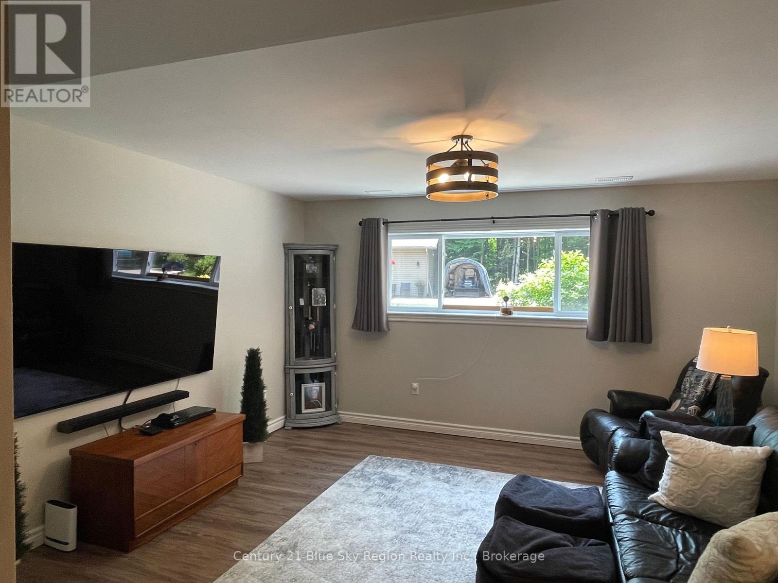 176 Ski Hill Road, Powassan, Ontario  P0H 1Z0 - Photo 18 - X12976302