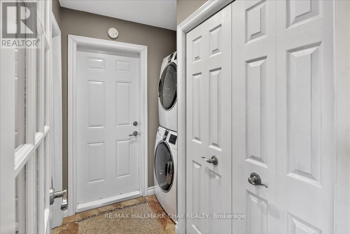 35 Howard Drive, Oro-Medonte, Ontario  L0L 2E0 - Photo 17 - S12976044