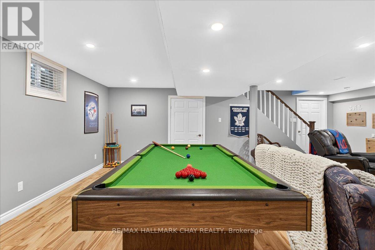 35 Howard Drive, Oro-Medonte, Ontario  L0L 2E0 - Photo 39 - S12976044