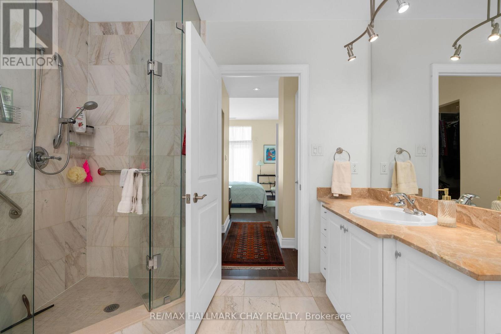 Ph08 - 33 Ellen Street, Barrie, Ontario  L4N 6E9 - Photo 17 - S12976064