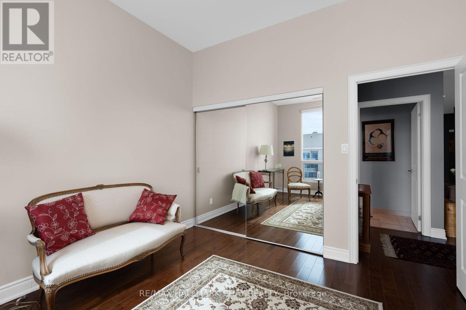 Ph08 - 33 Ellen Street, Barrie, Ontario  L4N 6E9 - Photo 19 - S12976064