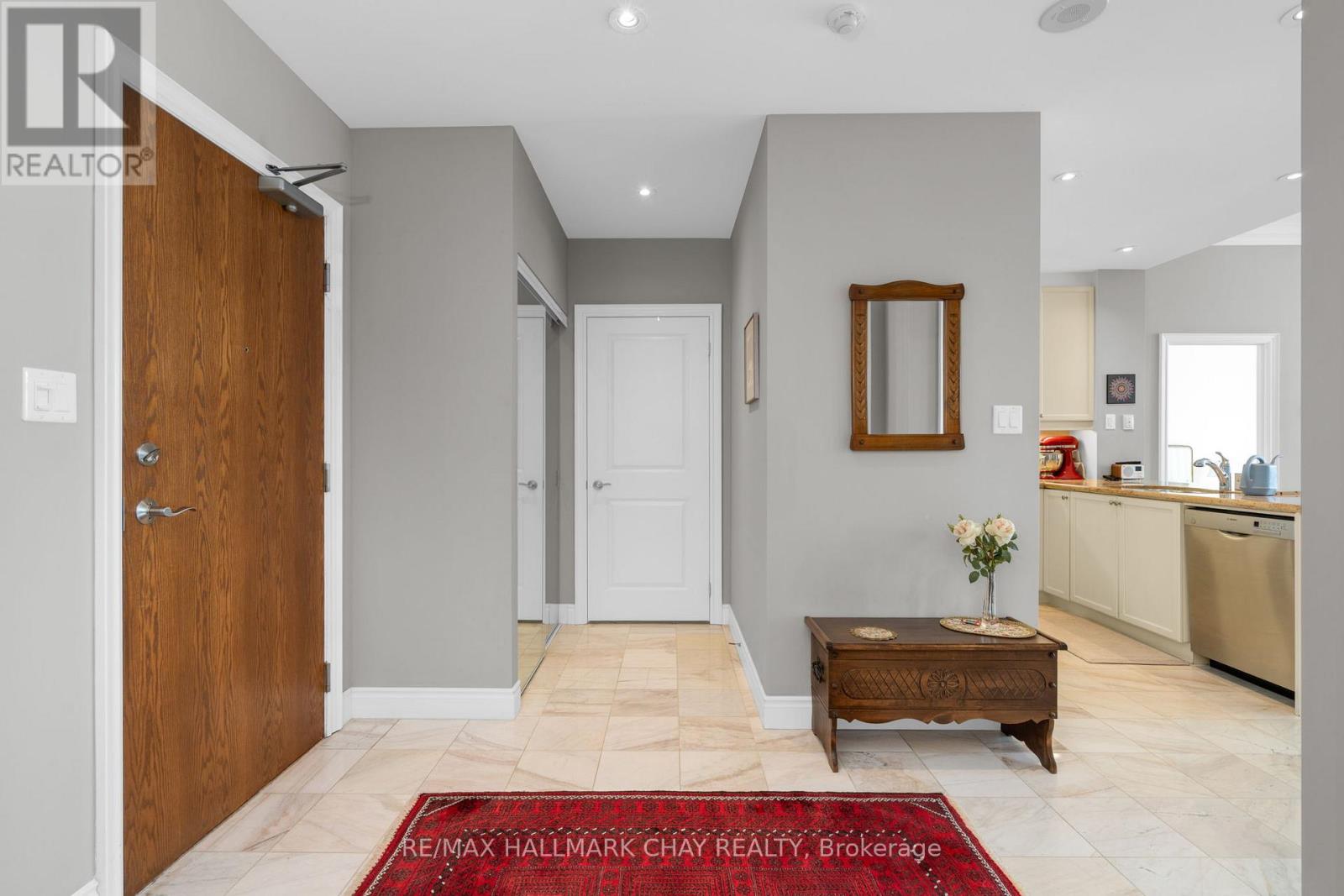 Ph08 - 33 Ellen Street, Barrie, Ontario  L4N 6E9 - Photo 4 - S12976064