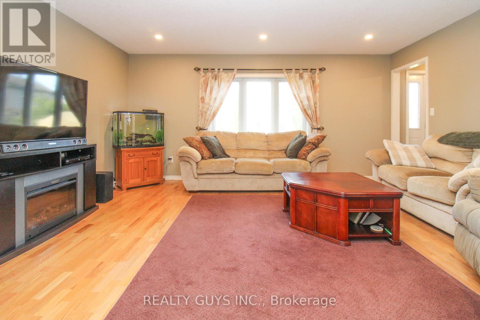 867 Twomey Place, Selwyn, Ontario  K0L 1T0 - Photo 27 - X12887524