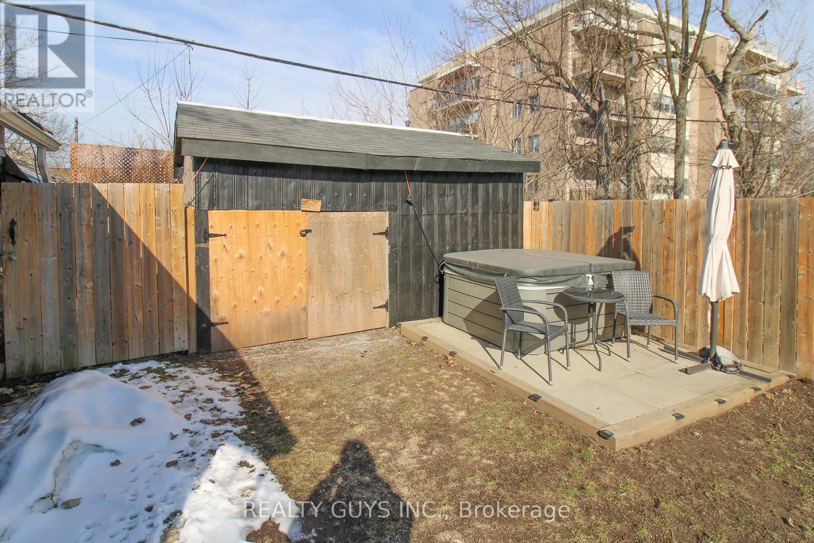 459 Donegal Street, Peterborough, Ontario  K9H 4L7 - Photo 5 - X12792306