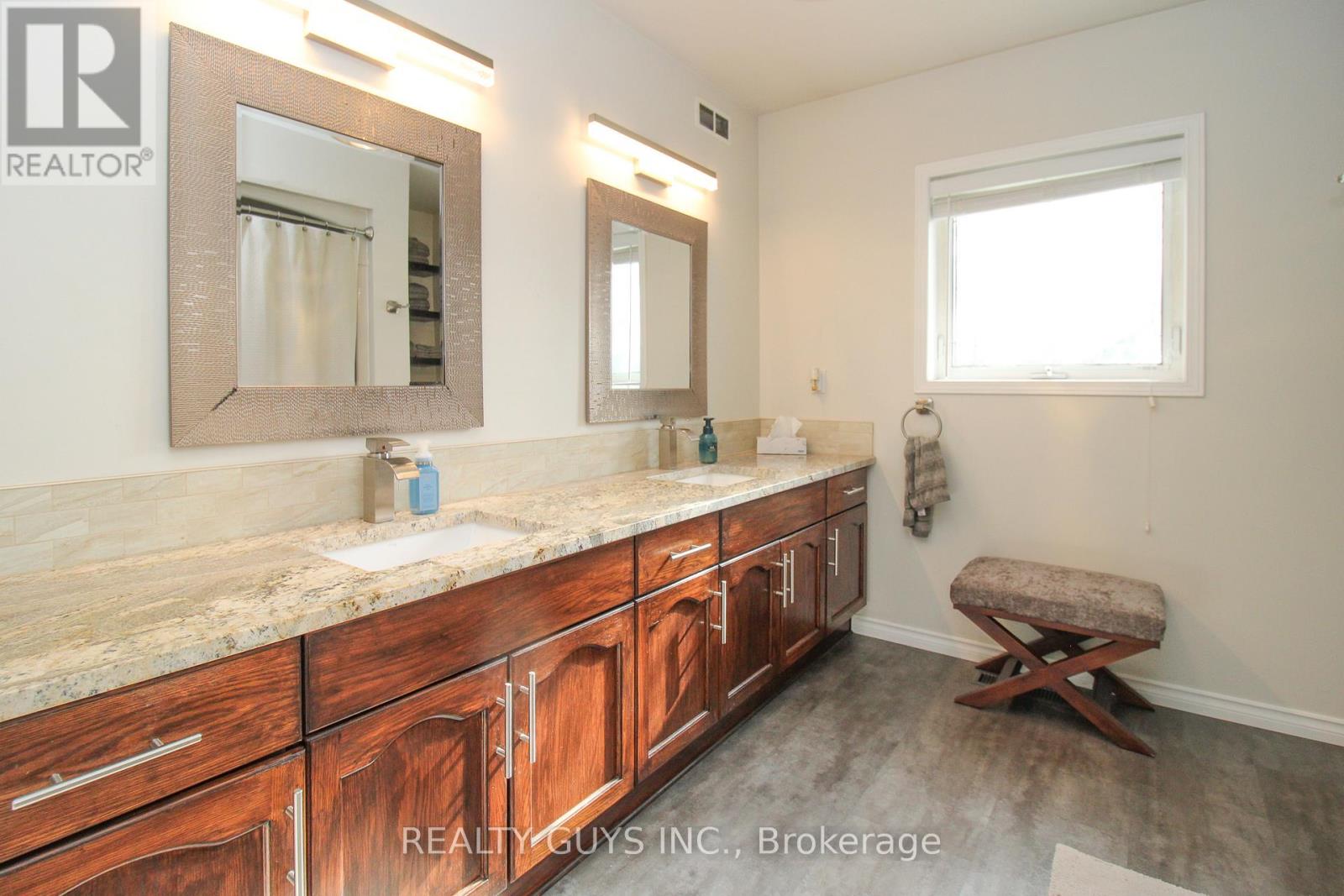 867 Twomey Place, Selwyn, Ontario  K0L 1T0 - Photo 40 - X12887524