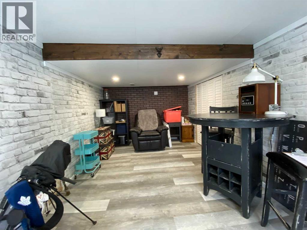 1809 129 Street, Blairmore, Alberta  T0K 0E0 - Photo 25 - A2299536