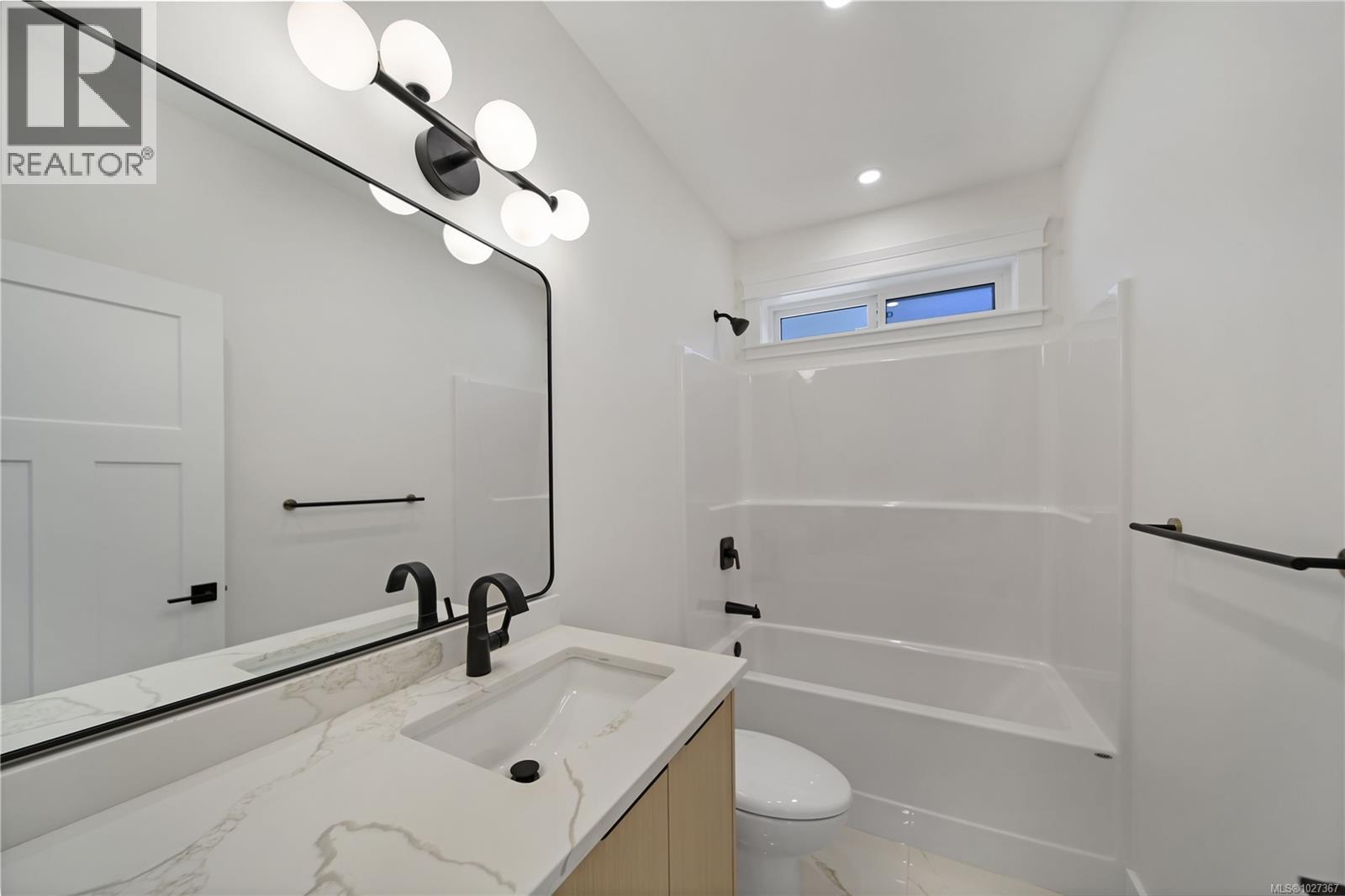 3692 Lyall Point Cres, Port Alberni, British Columbia  V9Y 0A2 - Photo 35 - 1027367