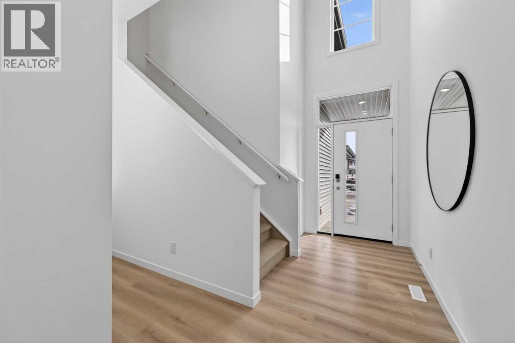 409 Corner Glen Way Ne, Calgary, Alberta  T3N 2P1 - Photo 9 - A2253055