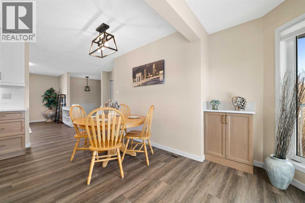 25 Seven Persons Crescent Sw, Medicine Hat, Alberta  T1B 2A6 - Photo 16 - A2295812