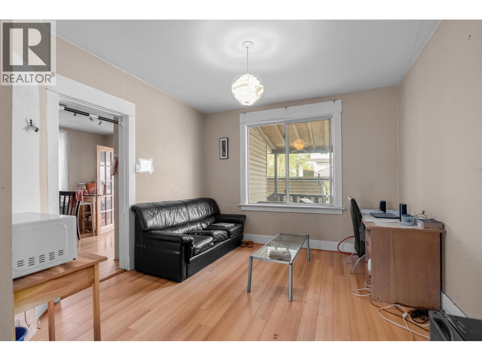 2703 Ward Street, Vancouver, British Columbia  V5R 4S7 - Photo 6 - R3108842