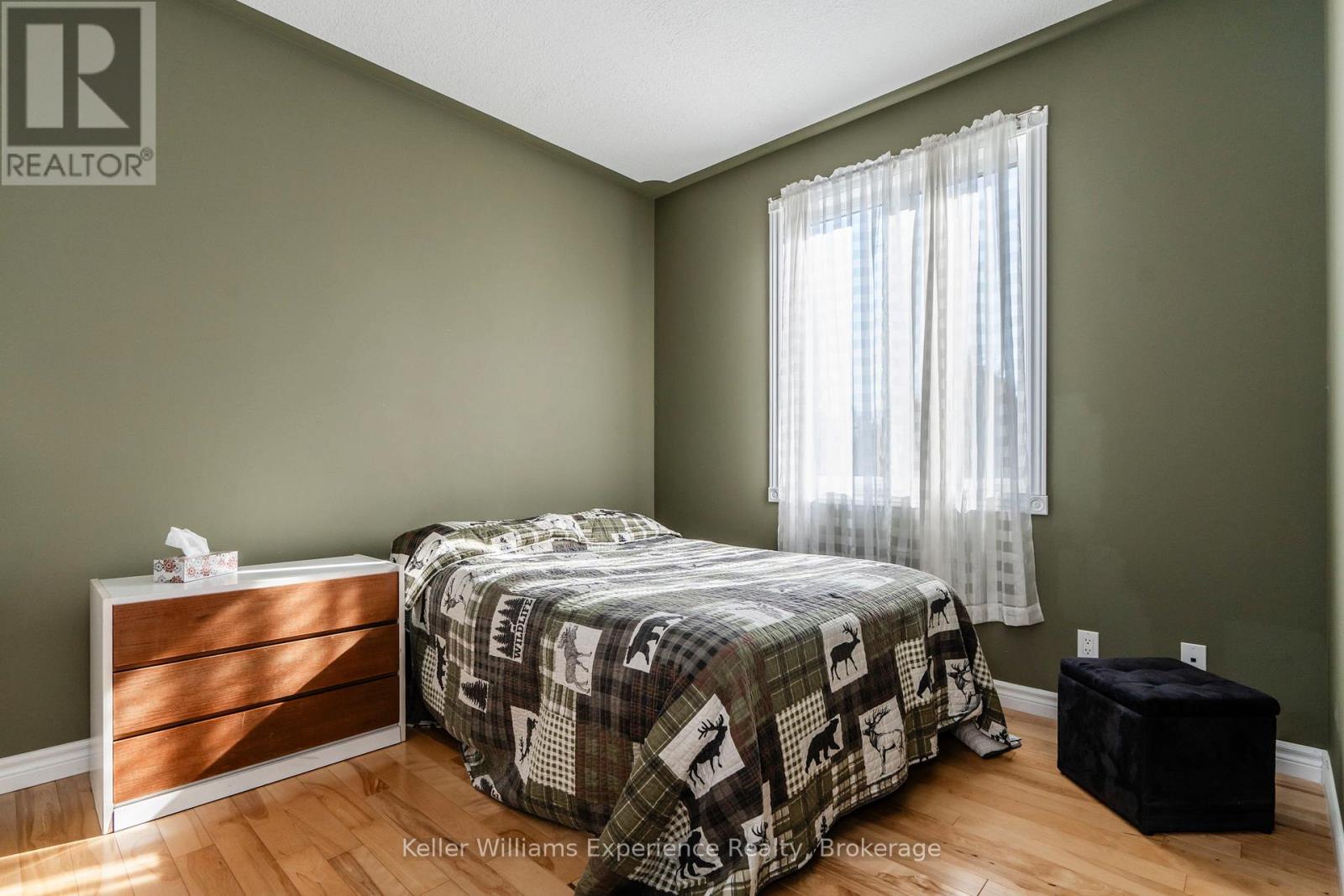 2777 Old Fort Road, Tay, Ontario  L4R 4K3 - Photo 12 - S12976186