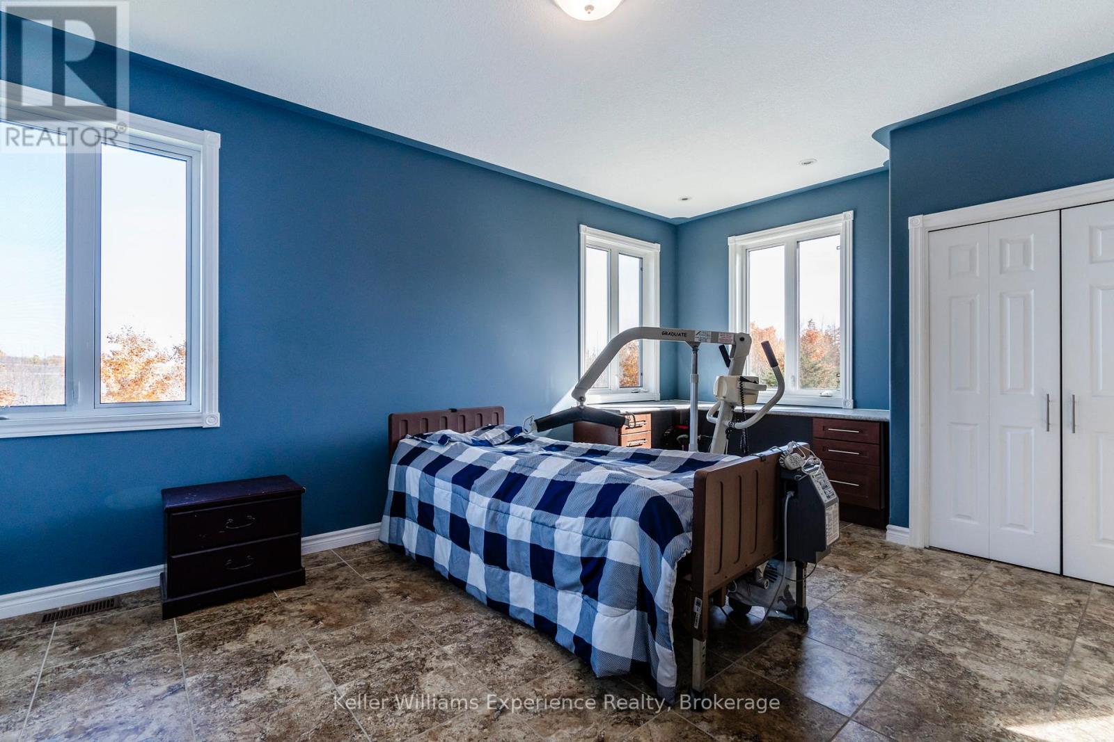 2777 Old Fort Road, Tay, Ontario  L4R 4K3 - Photo 13 - S12976186