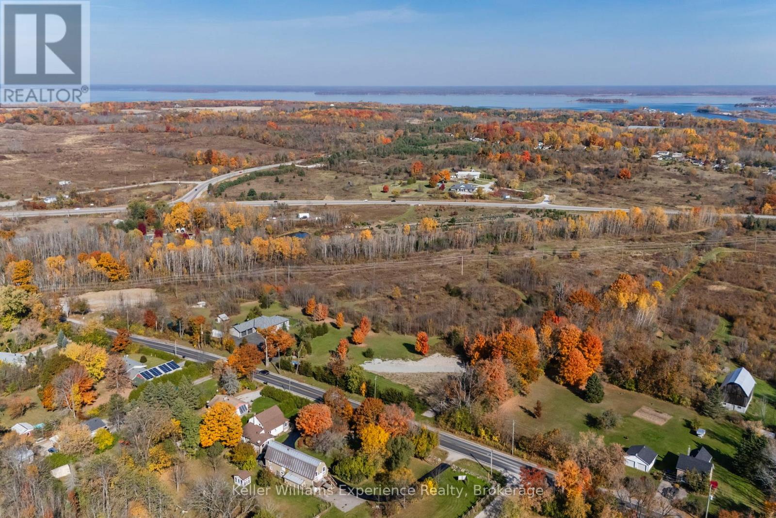 2777 Old Fort Road, Tay, Ontario  L4R 4K3 - Photo 4 - S12976186