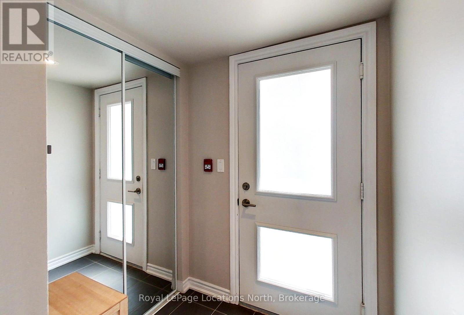 102 - 5 Anchorage Crescent, Collingwood, Ontario  L9Y 0Y6 - Photo 5 - S12976236