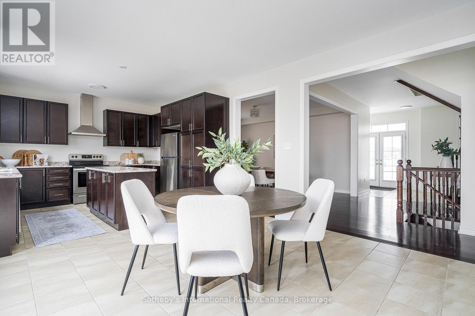 45 Mclean Avenue, Collingwood, Ontario  L4Y 3Z6 - Photo 4 - S12976442