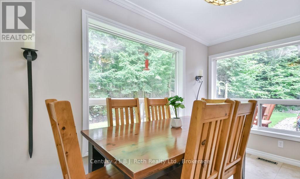 1 Blackcomb Drive, Oro-Medonte, Ontario  L0K 1E0 - Photo 17 - S12976542