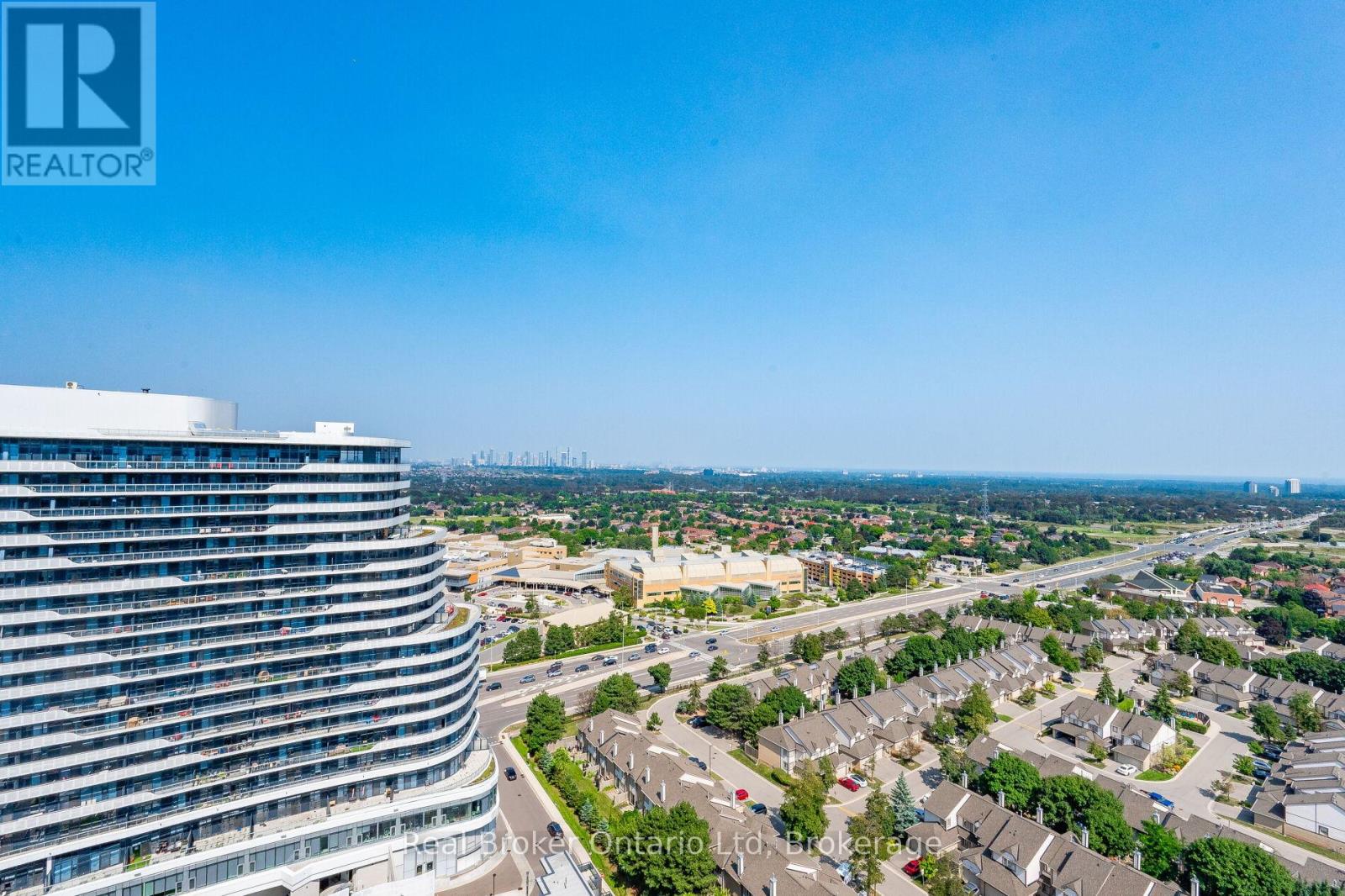 2104 - 2560 Eglinton Avenue W, Mississauga, Ontario  L5M 0Y3 - Photo 20 - W12976316