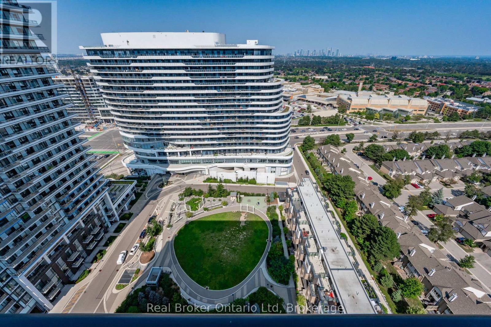 2104 - 2560 Eglinton Avenue W, Mississauga, Ontario  L5M 0Y3 - Photo 21 - W12976316