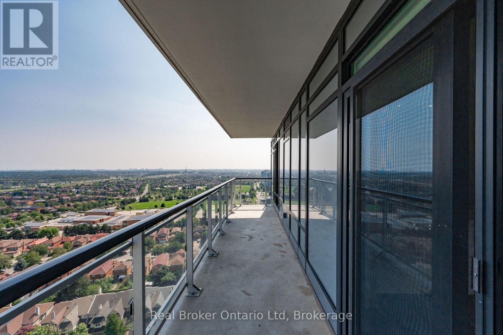 2104 - 2560 Eglinton Avenue W, Mississauga, Ontario  L5M 0Y3 - Photo 24 - W12976316