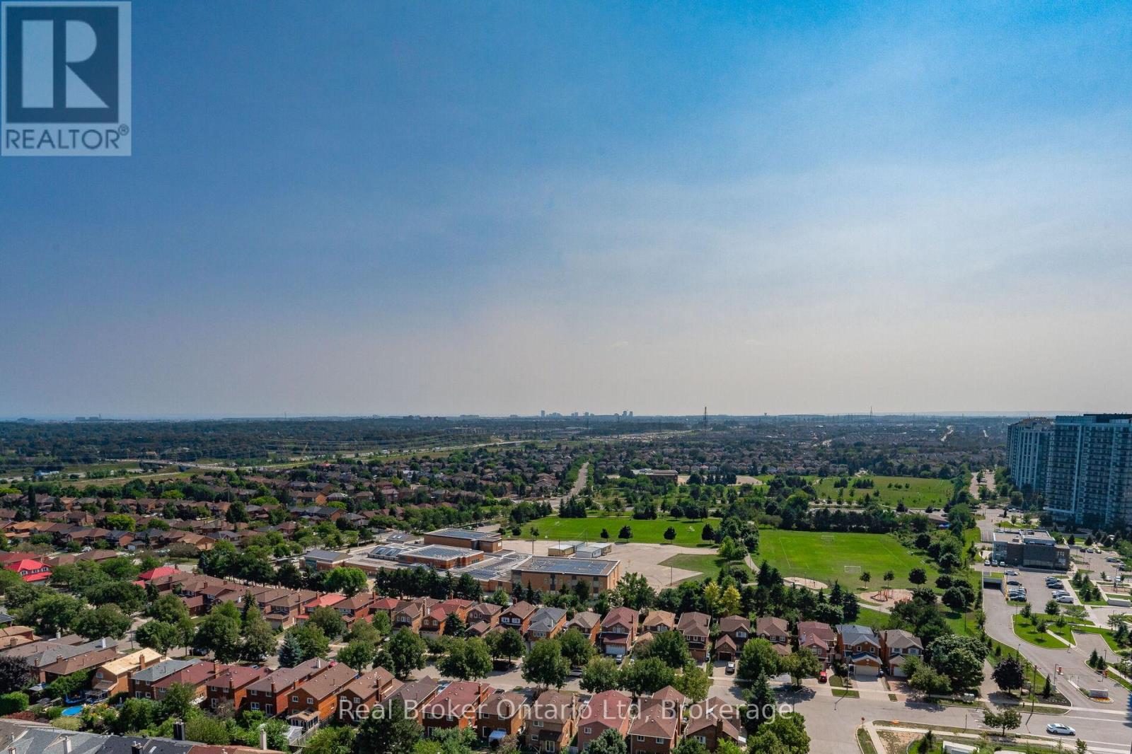 2104 - 2560 Eglinton Avenue W, Mississauga, Ontario  L5M 0Y3 - Photo 26 - W12976316