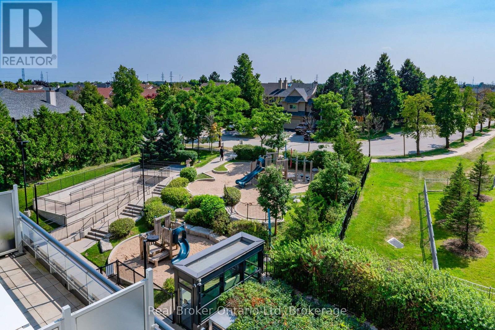 2104 - 2560 Eglinton Avenue W, Mississauga, Ontario  L5M 0Y3 - Photo 36 - W12976316