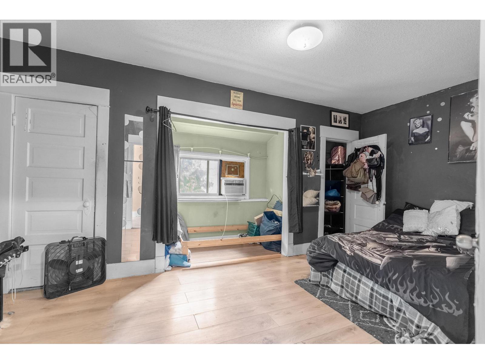 2703 Ward Street, Vancouver, British Columbia  V5R 4S7 - Photo 11 - R3108842