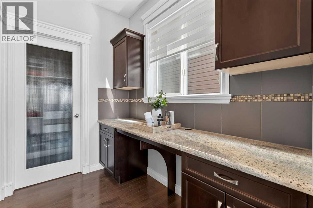 122 Springbluff Boulevard SW, Calgary, Alberta  T3H 4V3 - Photo 14 - A2296119