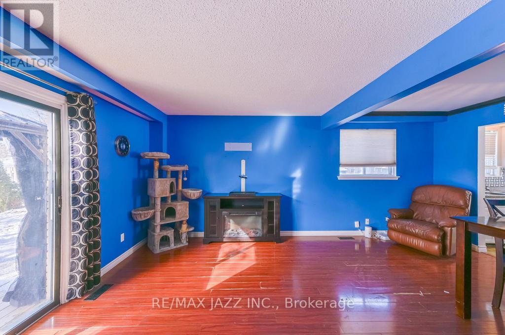 7 Loscombe Drive, Clarington, Ontario  L1C 3S8 - Photo 13 - E12976244