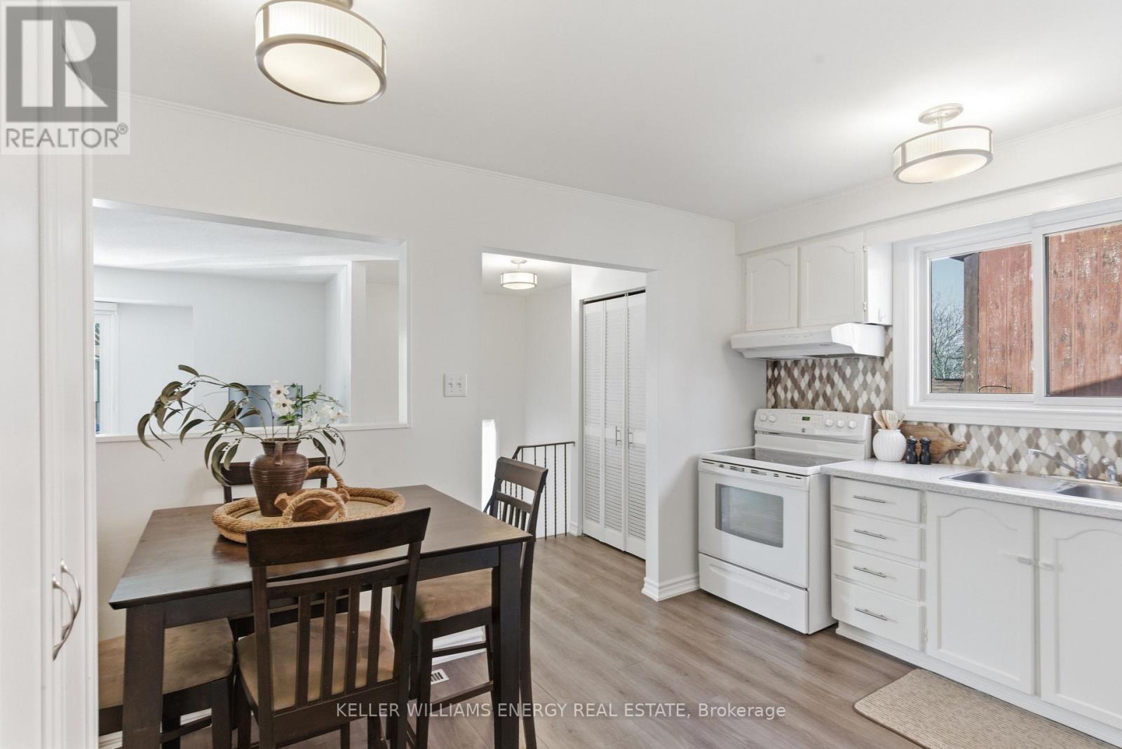 58 Muir Crescent, Whitby, Ontario L1P 1B6 - Photo 16 - E12976374