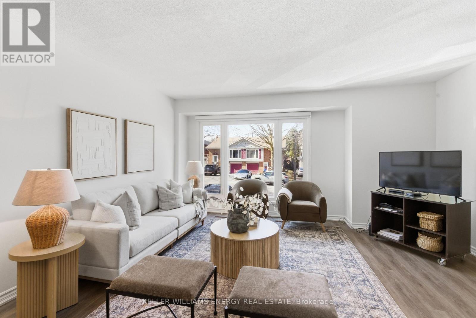 58 Muir Crescent, Whitby, Ontario L1P 1B6 - Photo 5 - E12976374