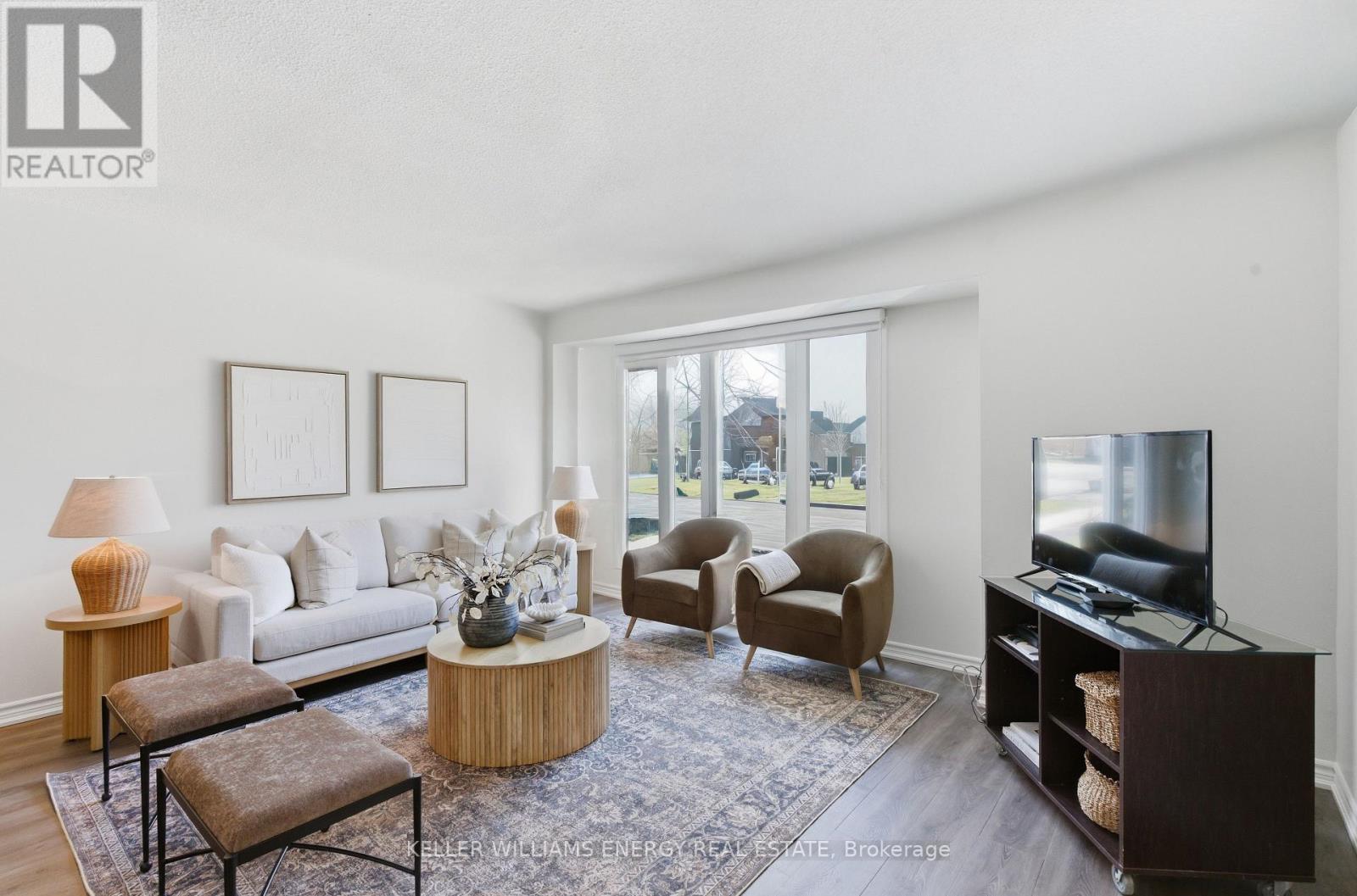 58 Muir Crescent, Whitby, Ontario L1P 1B6 - Photo 6 - E12976374