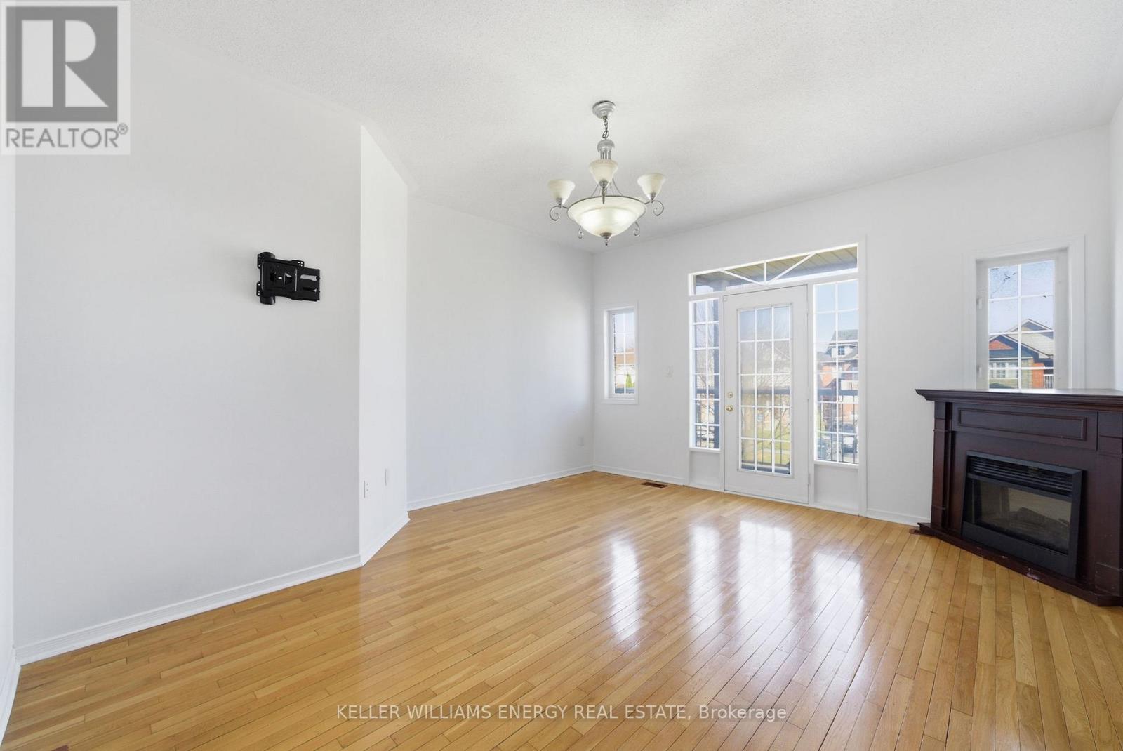 158 Madden Place, Clarington, Ontario  L1C 5K4 - Photo 19 - E12976386