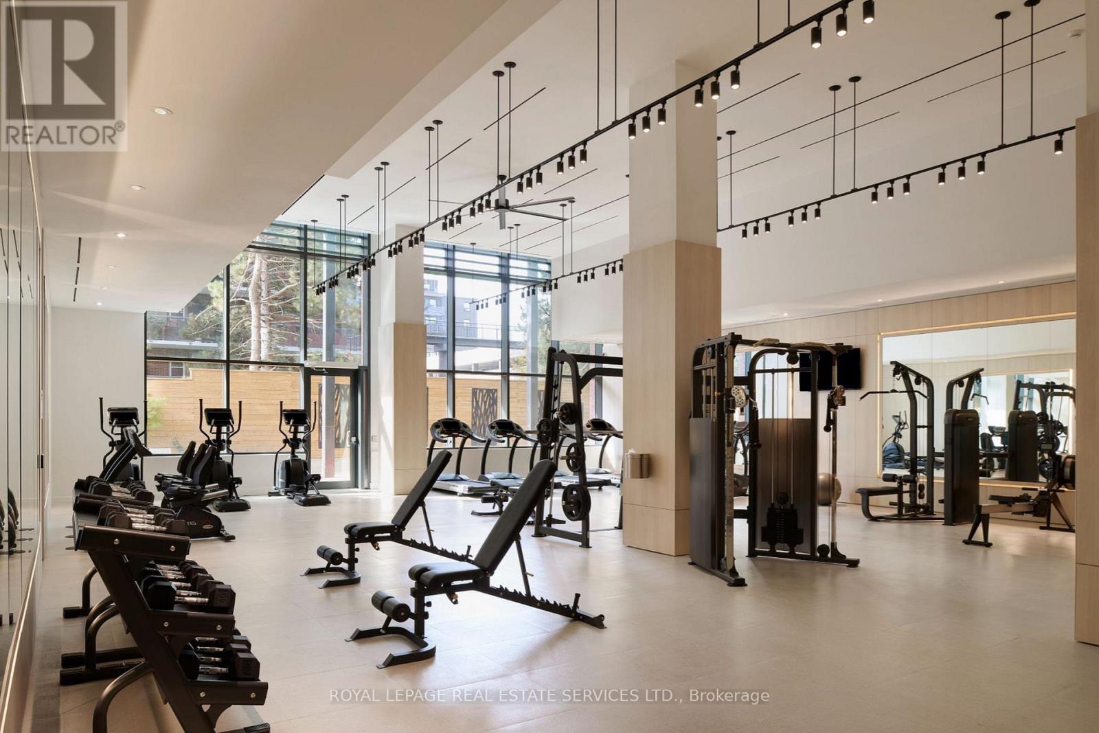 1409 - 28 Ann Street, Mississauga, Ontario  L5G 0E1 - Photo 24 - W12975898