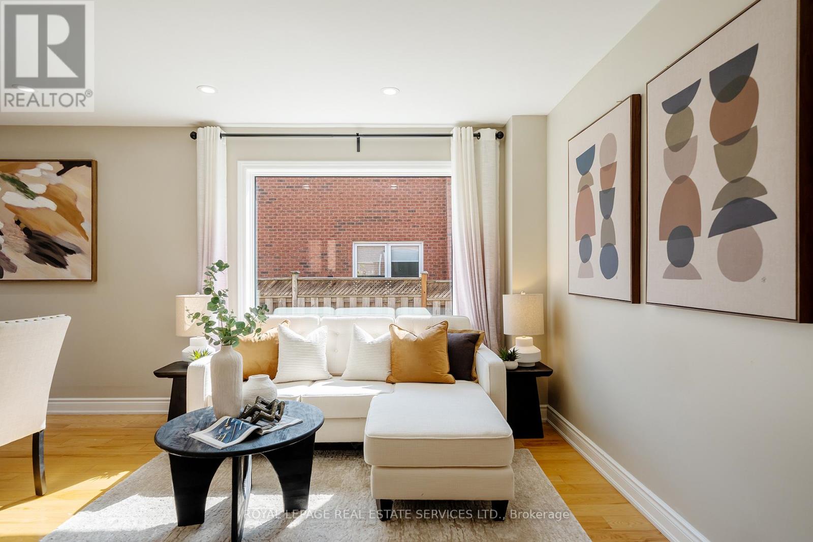 2357 Mowat Avenue, Oakville, Ontario  L6H 5X3 - Photo 10 - W12975904