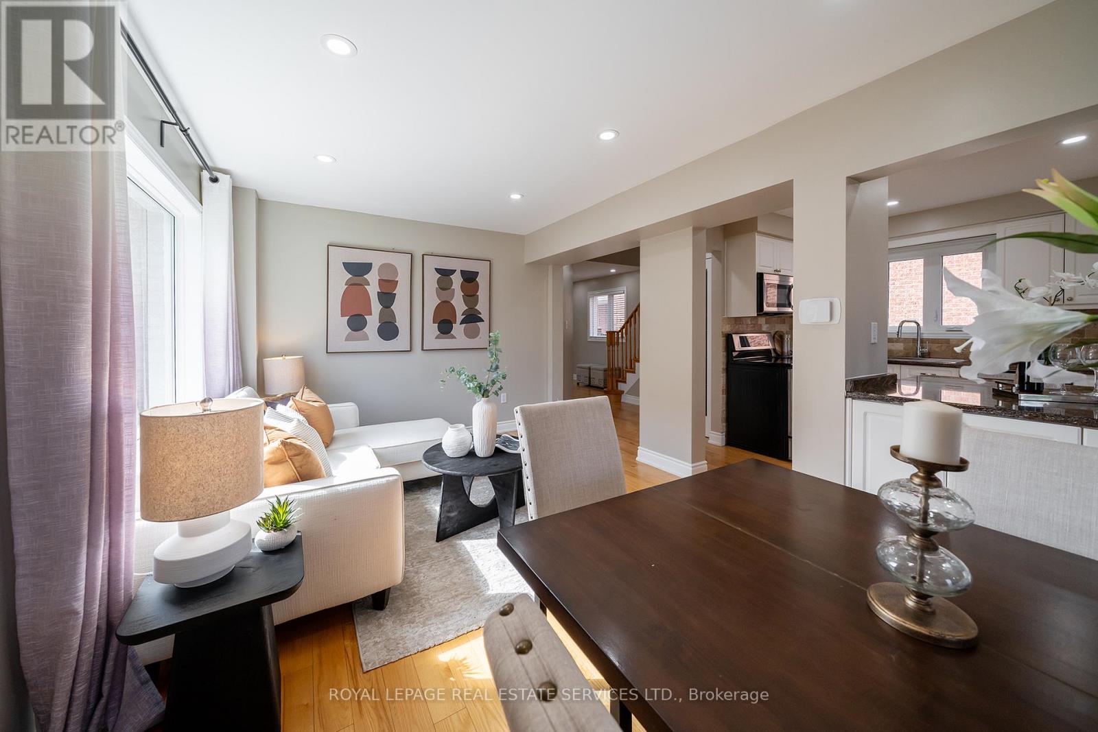 2357 Mowat Avenue, Oakville, Ontario  L6H 5X3 - Photo 15 - W12975904