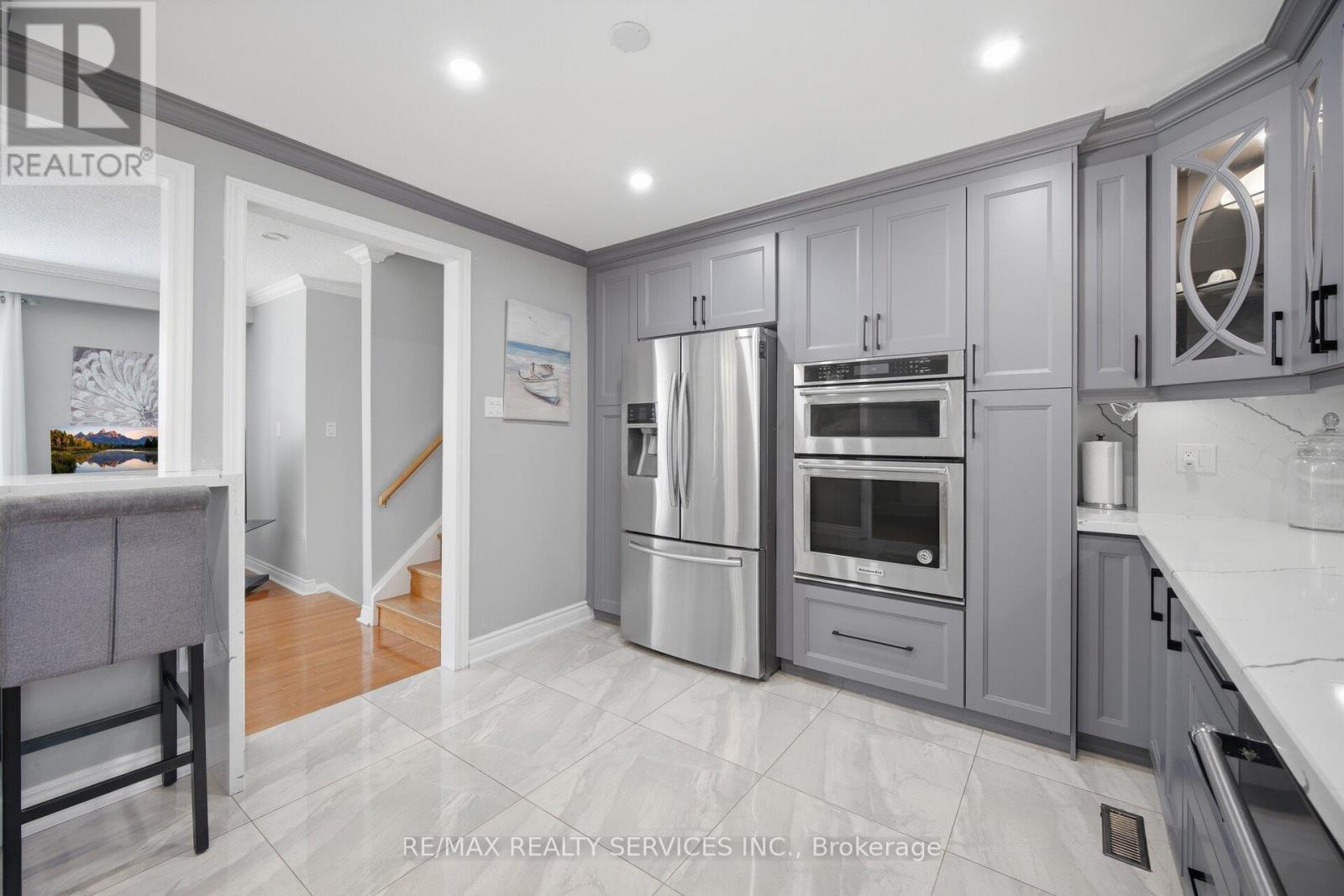 68 Elgin Drive, Brampton, Ontario  L6Y 1A8 - Photo 17 - W12975920