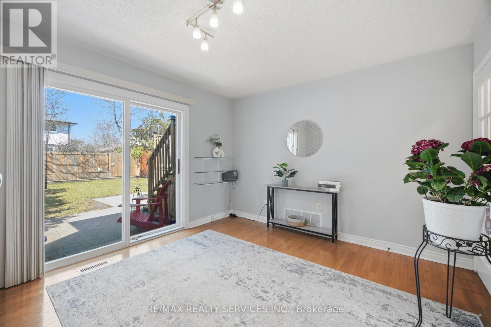 68 Elgin Drive, Brampton, Ontario  L6Y 1A8 - Photo 30 - W12975920