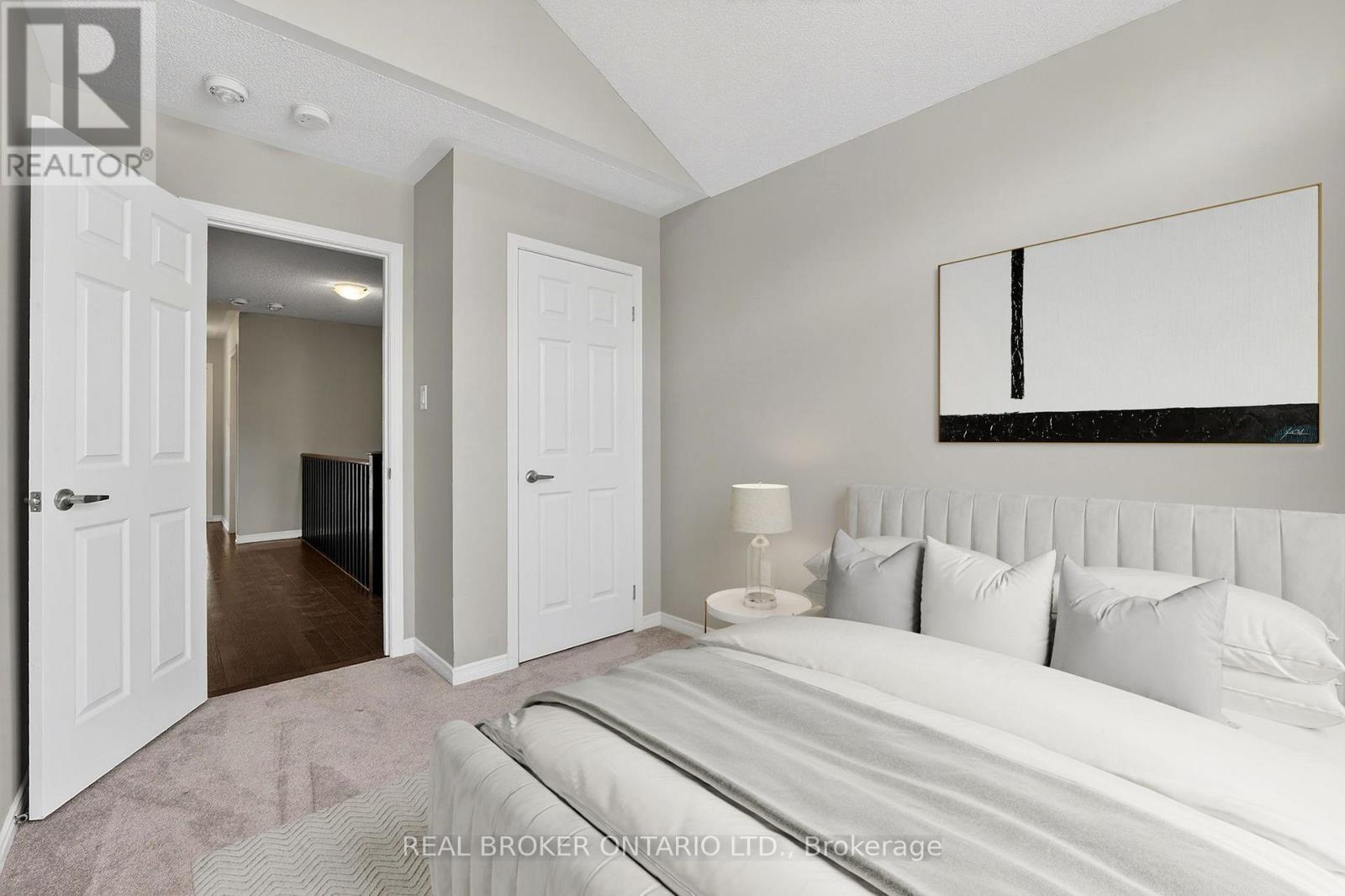 82 Upper Canada Court, Halton Hills, Ontario  L7G 0L2 - Photo 21 - W12975940