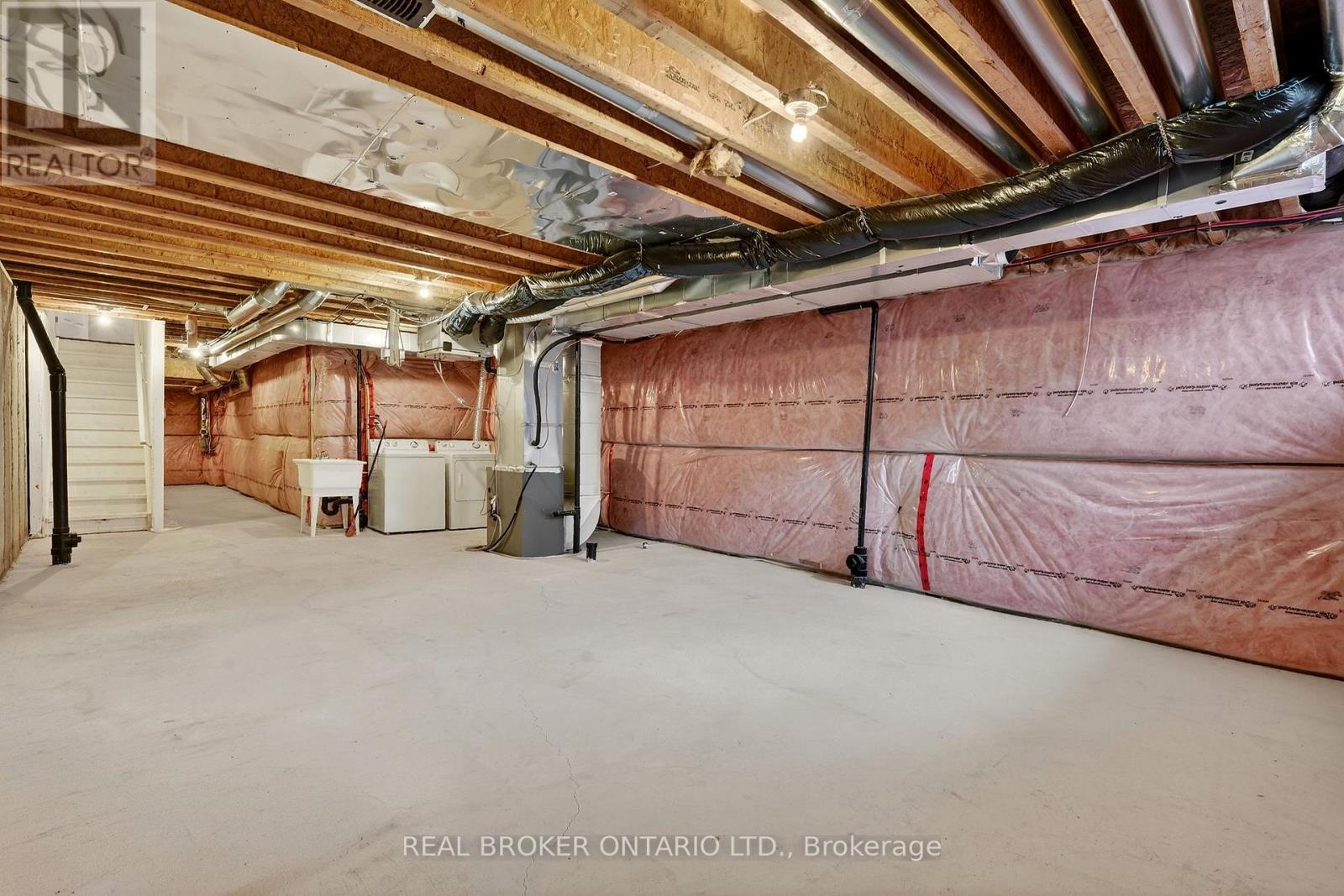 82 Upper Canada Court, Halton Hills, Ontario  L7G 0L2 - Photo 26 - W12975940