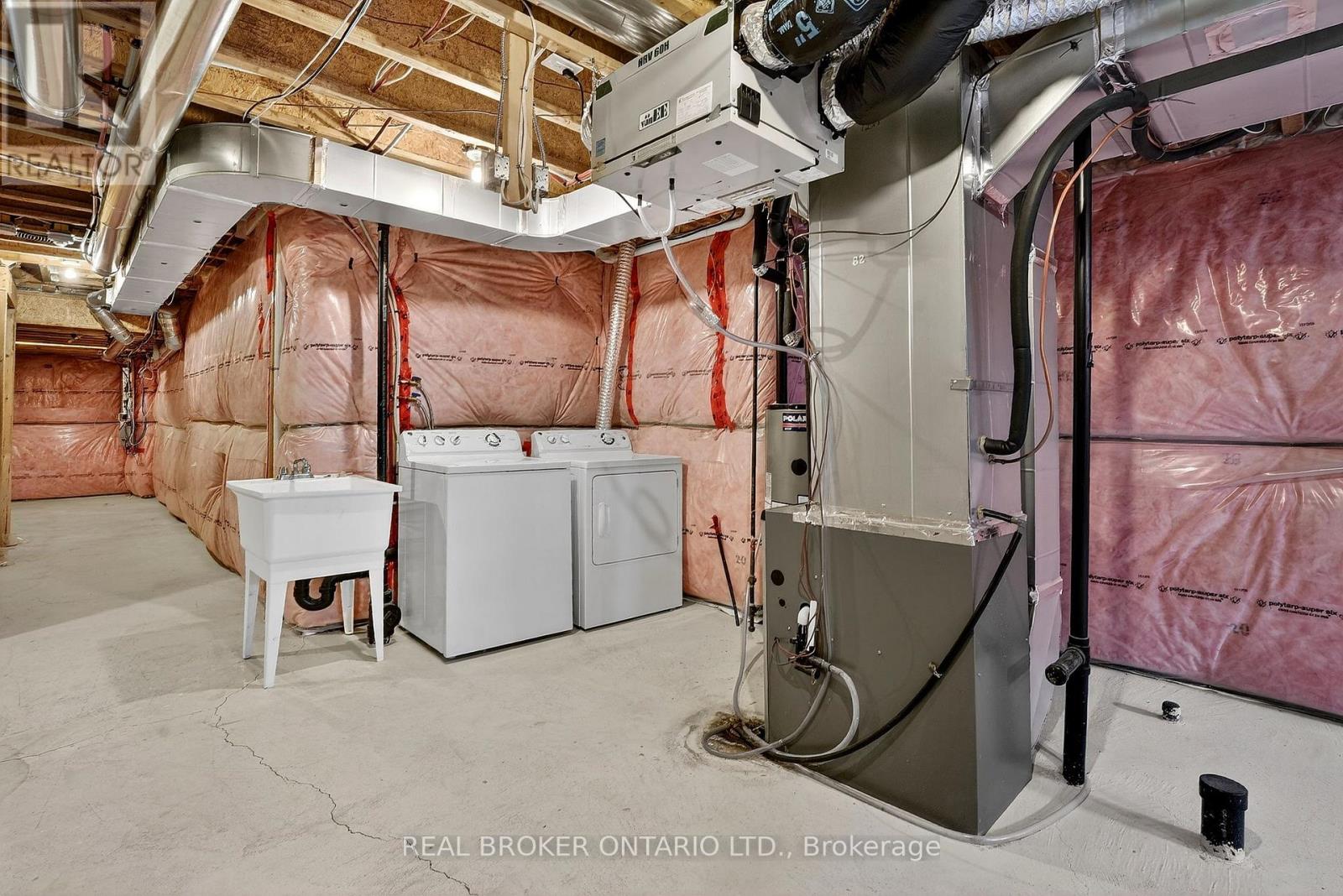 82 Upper Canada Court, Halton Hills, Ontario  L7G 0L2 - Photo 29 - W12975940