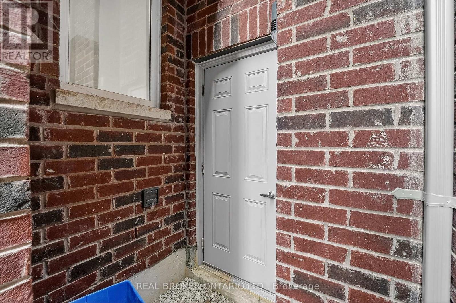 82 Upper Canada Court, Halton Hills, Ontario  L7G 0L2 - Photo 36 - W12975940