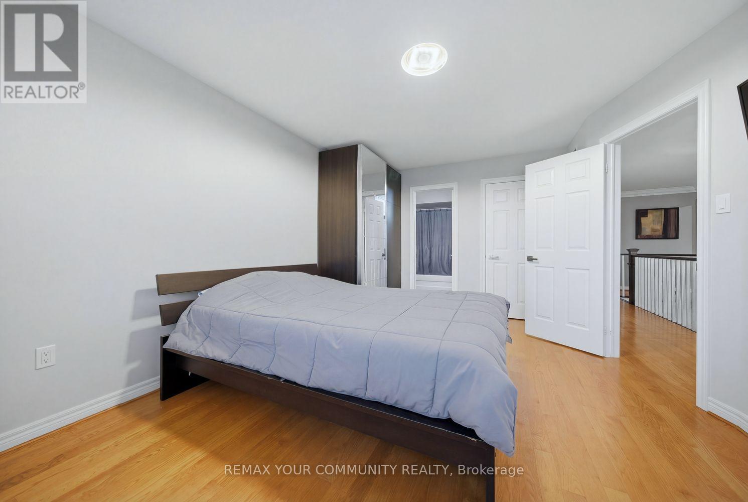 405 Searles Court, Mississauga, Ontario  L5R 2C6 - Photo 29 - W12975962