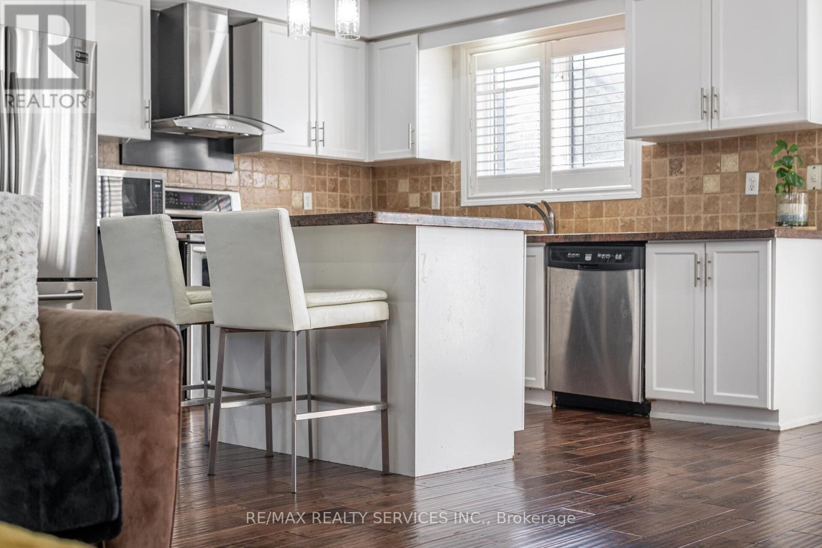 118 Van Scott Drive, Brampton, Ontario  L7A 1N4 - Photo 18 - W12975994