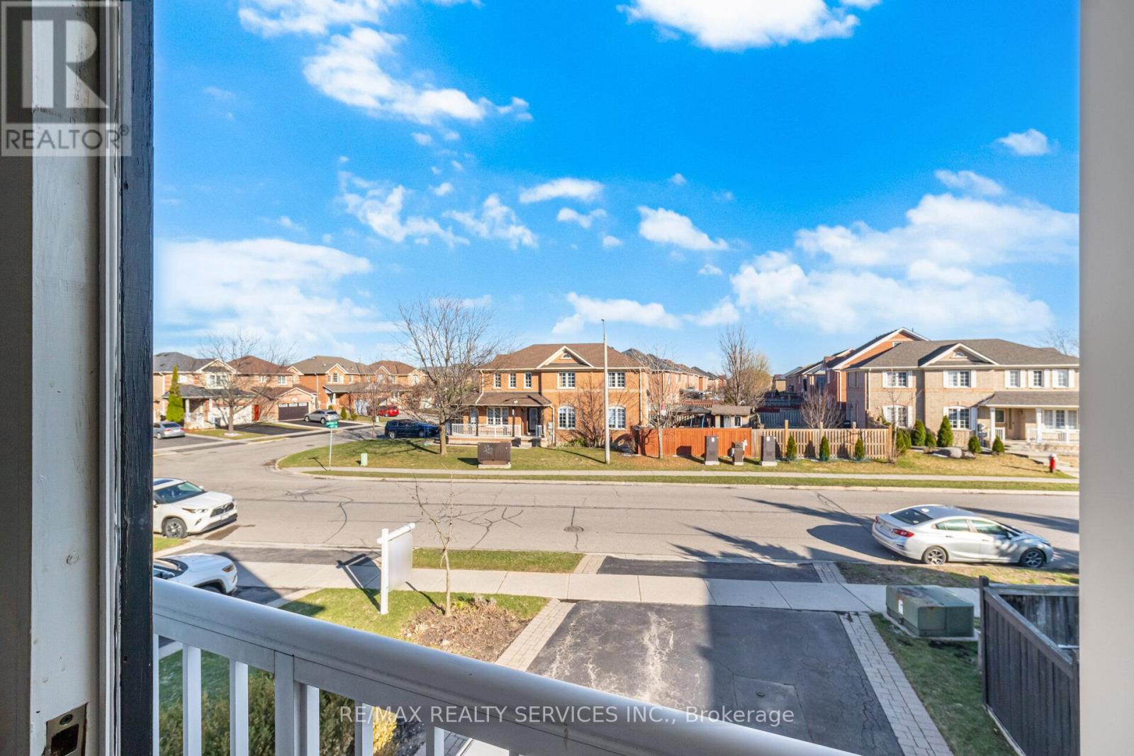 118 Van Scott Drive, Brampton, Ontario  L7A 1N4 - Photo 34 - W12975994